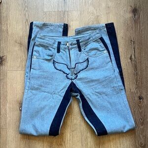 Woman’s Fitted Blue Jeans with Eagle Design